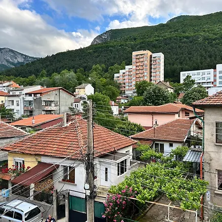 House Ana за гости ана Vratsa