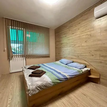 Apartment House Ana за гости ана Vratsa