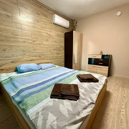 Apartment House Ana за гости ана Vratsa