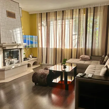 House Ana за гости ана Apartamento